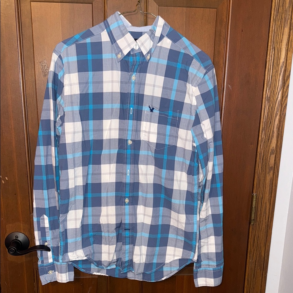 American Eagle Men's Blue Plaid Button-Down Shirt